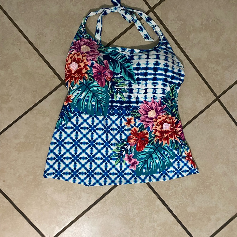 Apt. 9 Scarf Hem halter tankini